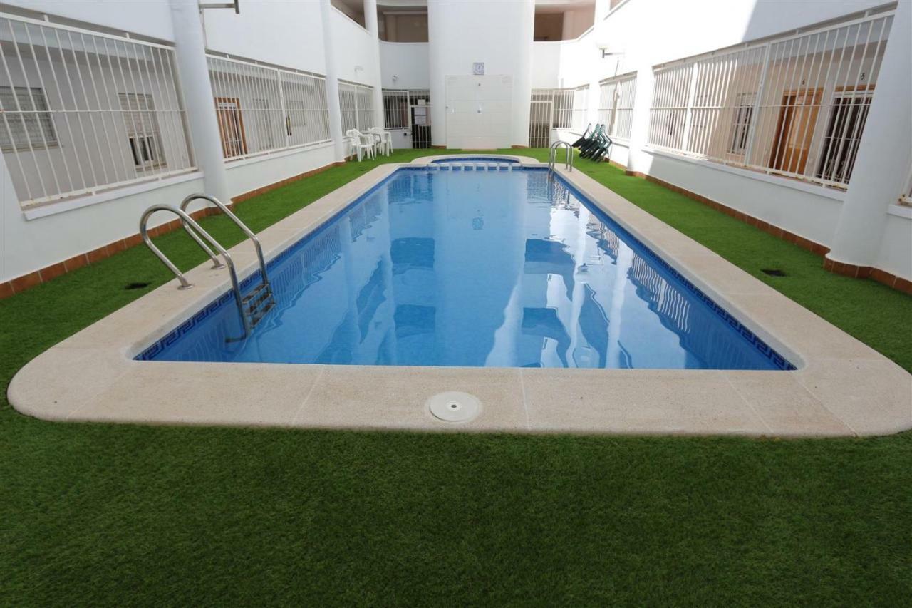 Holiday Apartment Torrevieja Ref 5231 Eksteriør billede