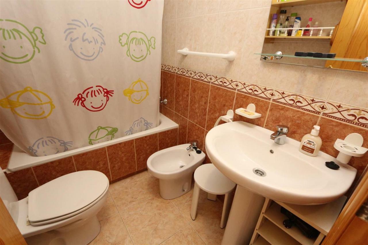 Holiday Apartment Torrevieja Ref 5231 Eksteriør billede